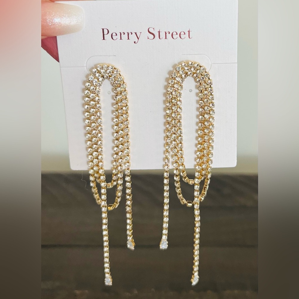 Perry Street - Knot Earrings